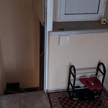 Apartment V